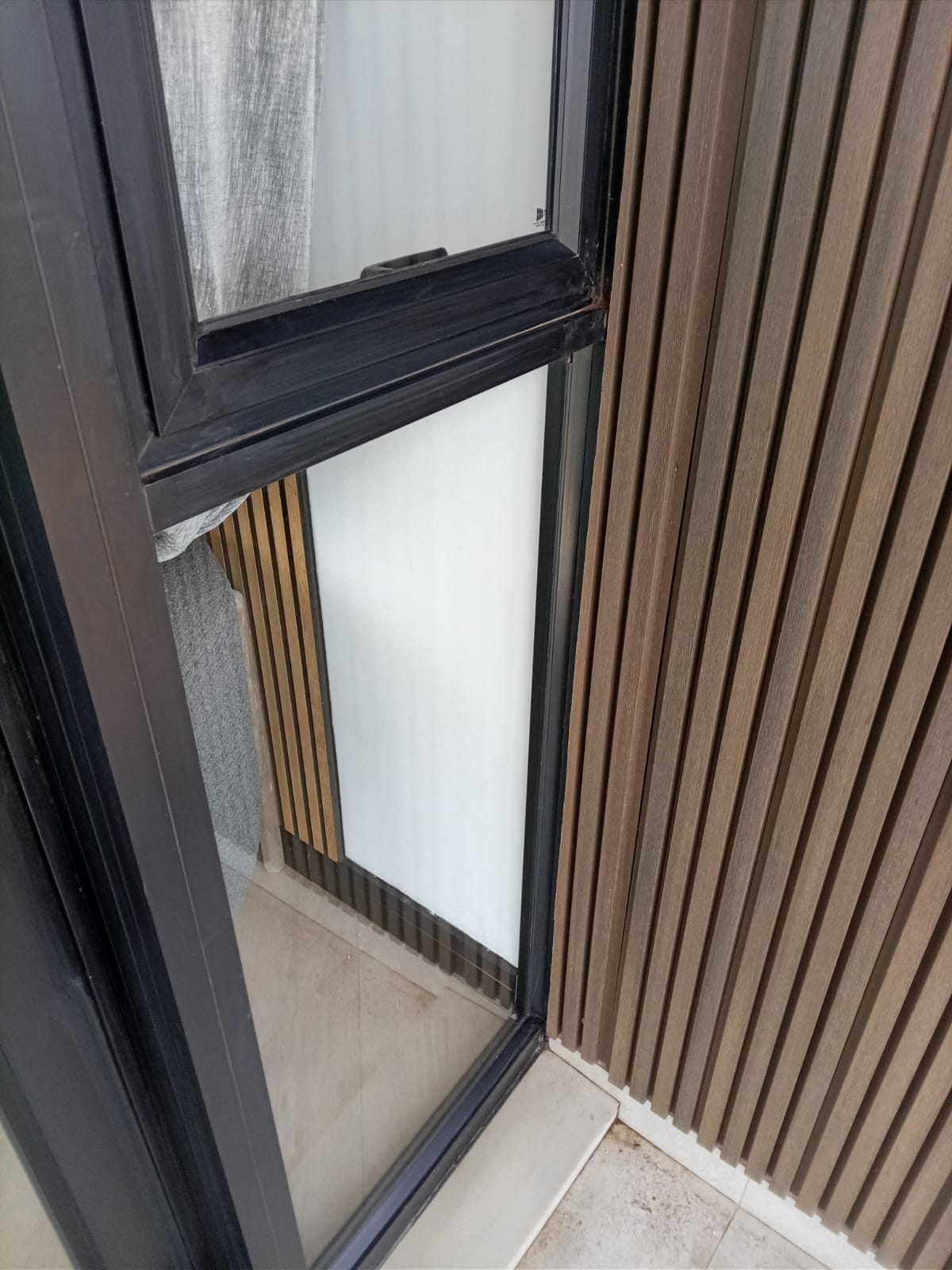 Exterior window cleaning